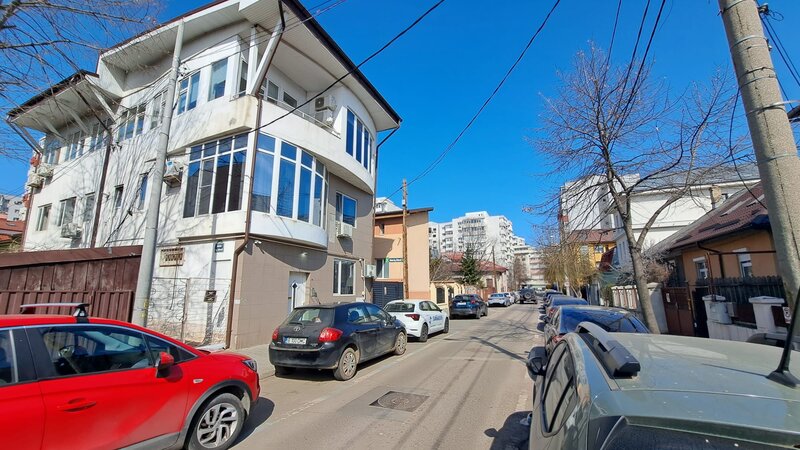 Turda, Arcul de Triumf, Piata  1 Mai